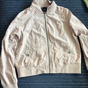 Iris Cream Bomber Jacket with Stand-Up Collar and Elasticated Cuffs